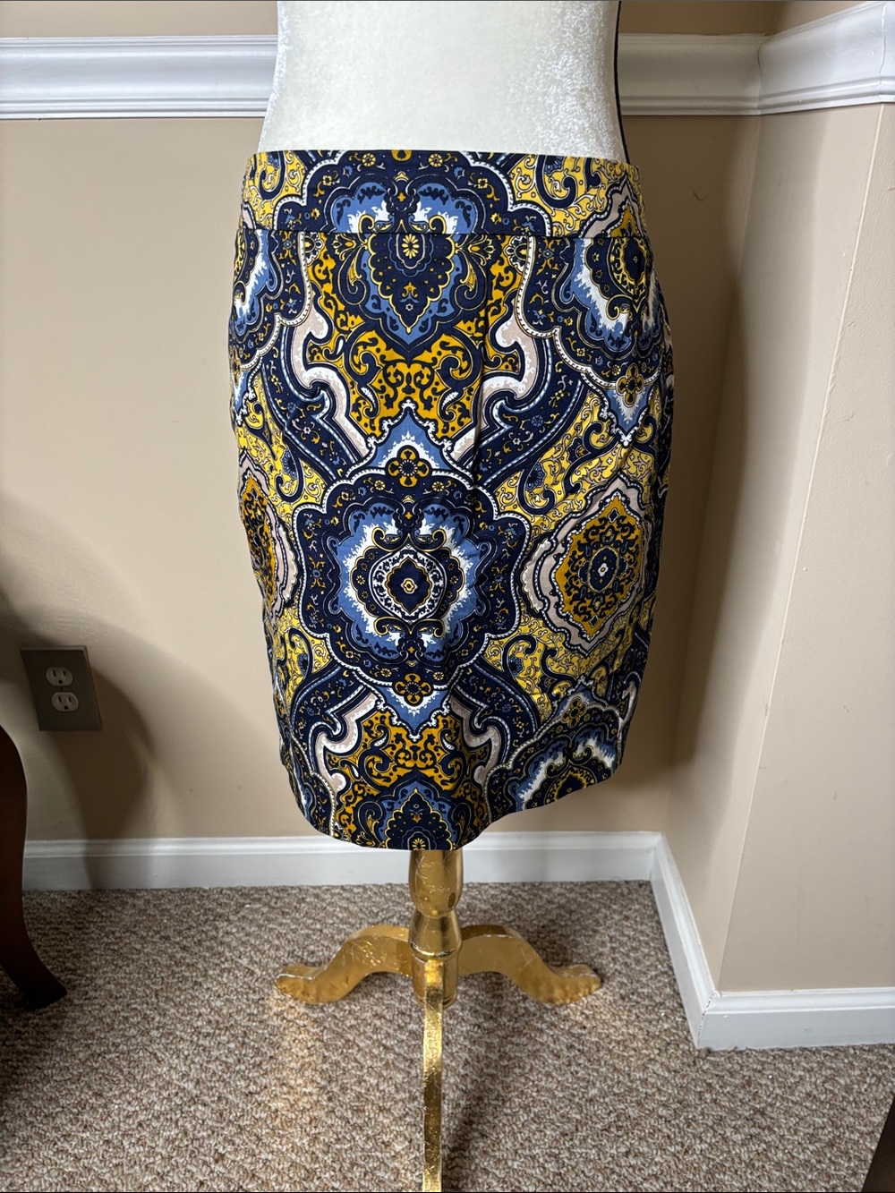 Ann Taylor Navy, Yellow and White Medallion Pencil Skirt